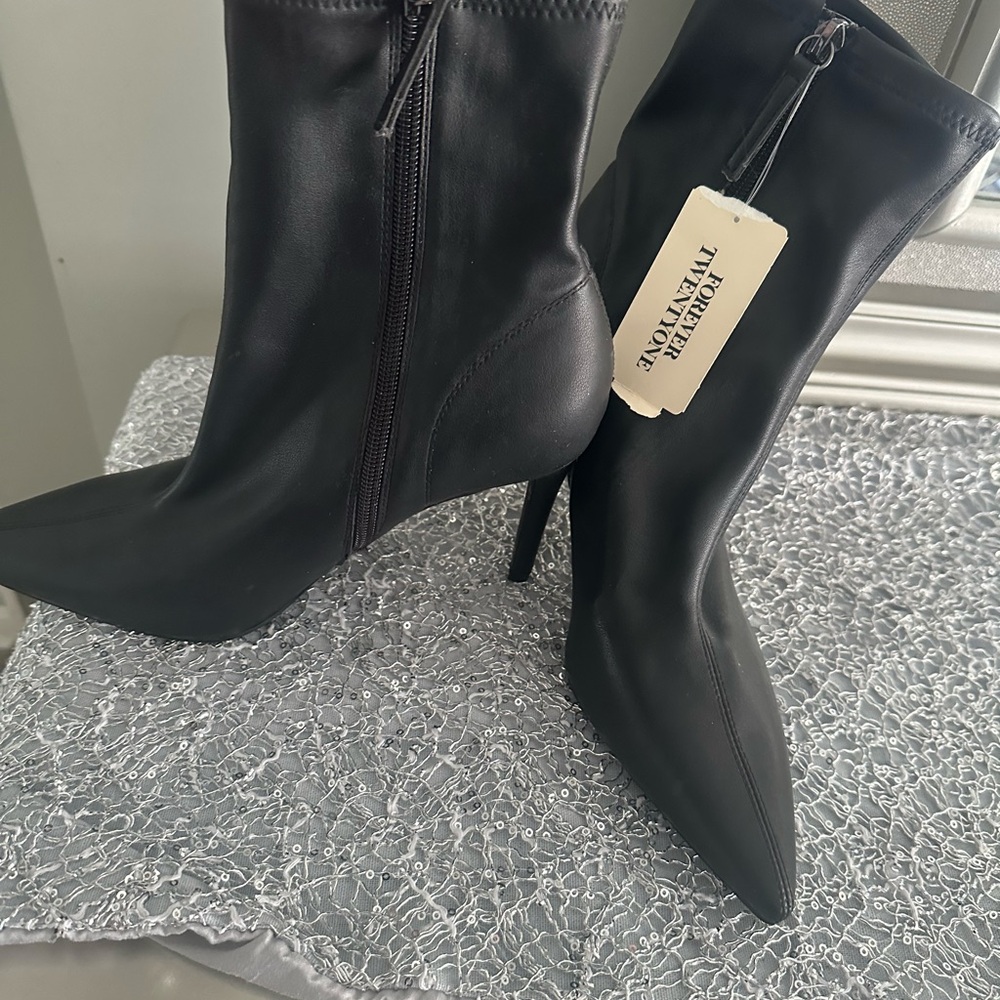 Tony Bianco Black Pointed Toe Stiletto Ankle Boots - Picture 2 of 3